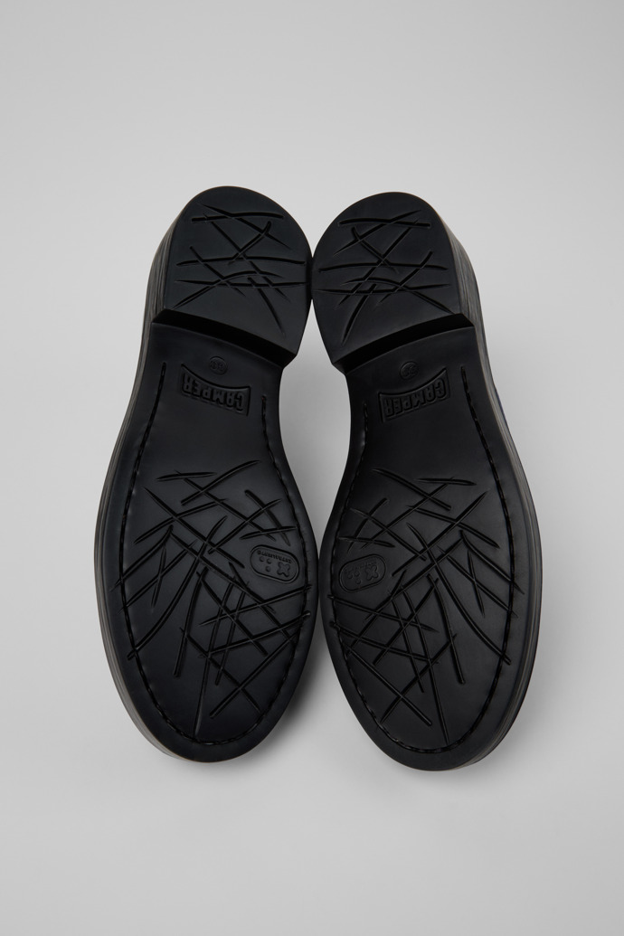 The soles of Twins Multicolor Leather Shoes for Women.