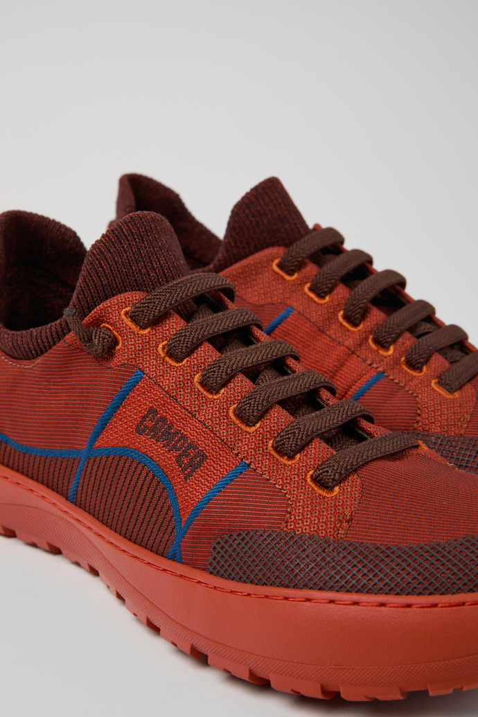 Close-up view of Peu Serra 360º Durable Burgundy Engineered Material Sneakers for Women