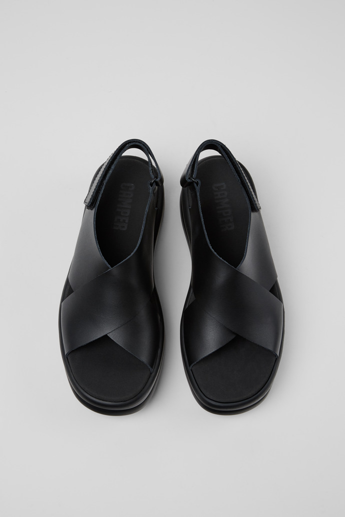 Overhead view of Pelotas Flota Up Black Leather Sandals for Women.