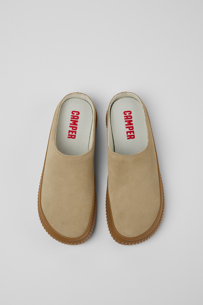 Peu Roda Sandalias de nobuk beige para mujer.