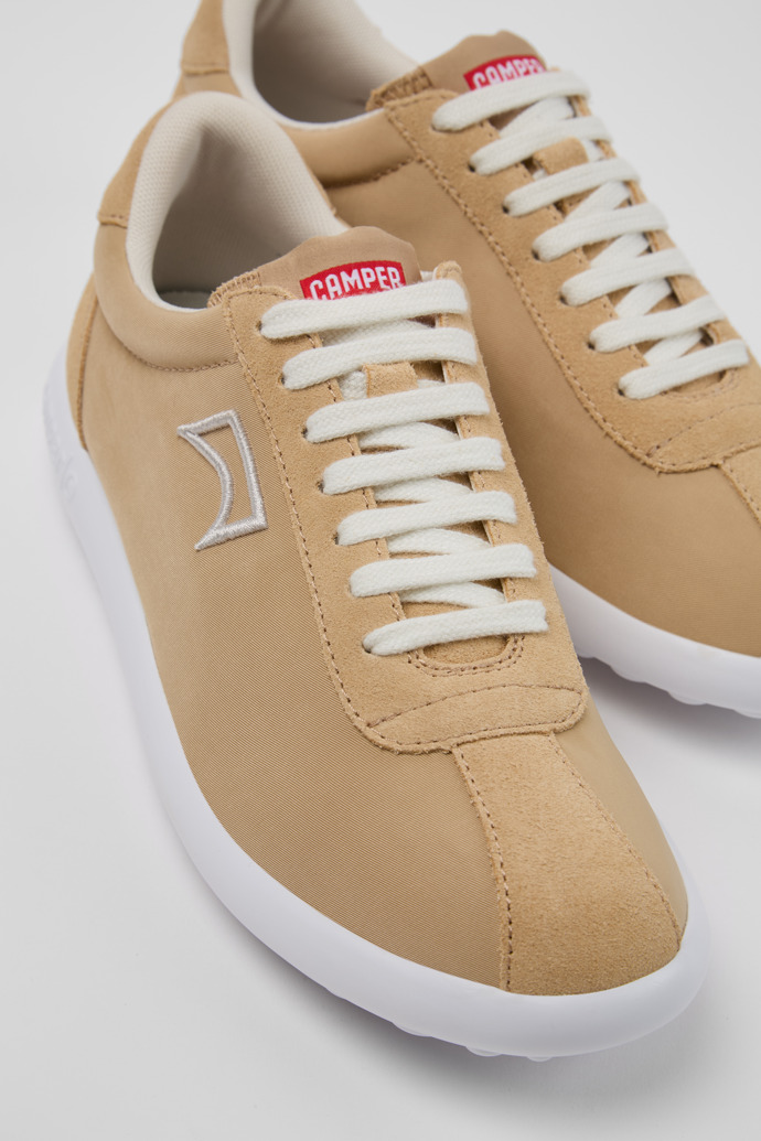 Close-up view of Pelotas XLite Beige Recycled PET and Nubuck Women's Sneakers.