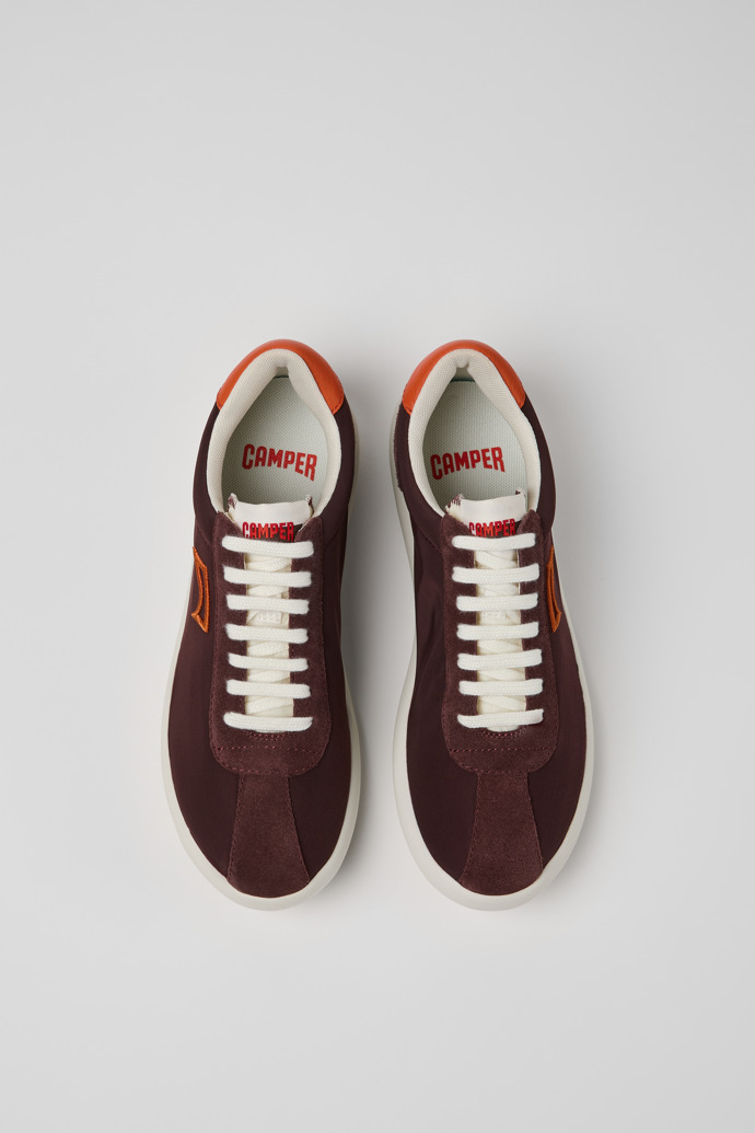 Pelotas XLF Sneakers de tejido burdeos y nobuk para mujer.