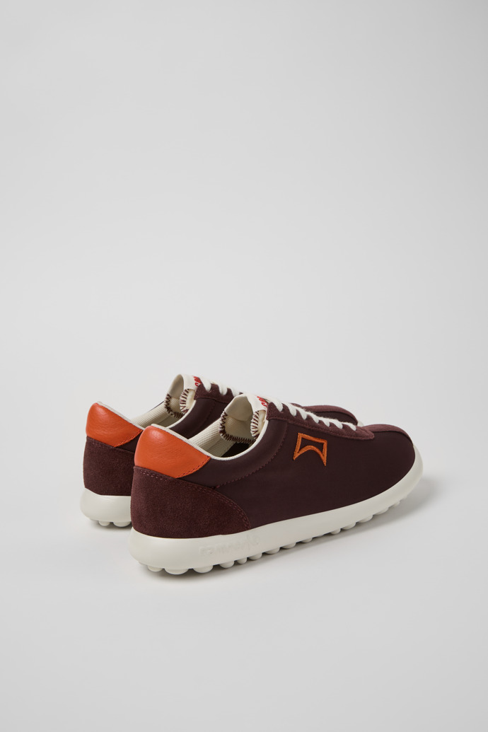 Pelotas XLF Sneakers de tejido burdeos y nobuk para mujer.