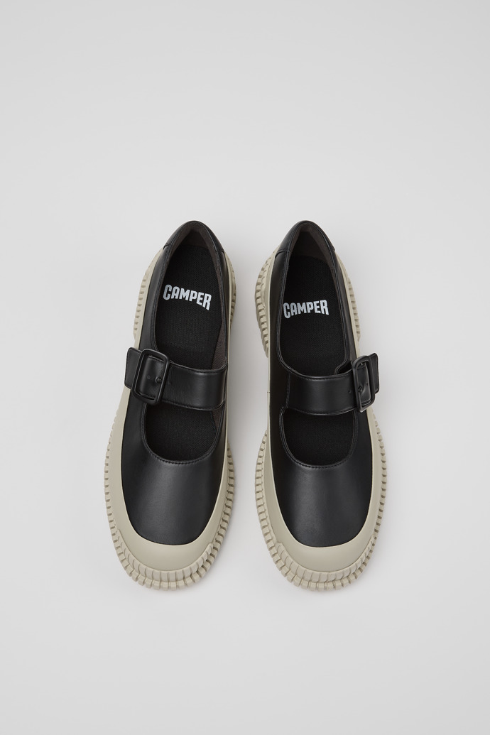 Pix Zapatos de piel negros y grises para mujer.