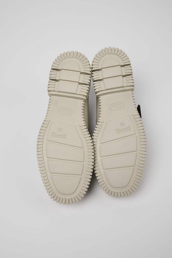 Pix Zapatos de piel negros y grises para mujer.
