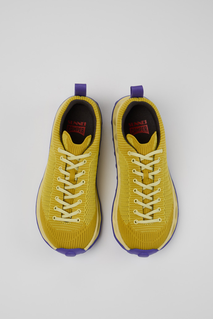 Camper x SUNNEI - PELOTISSIMA Baskets en textile jaune et bleu pour femme.