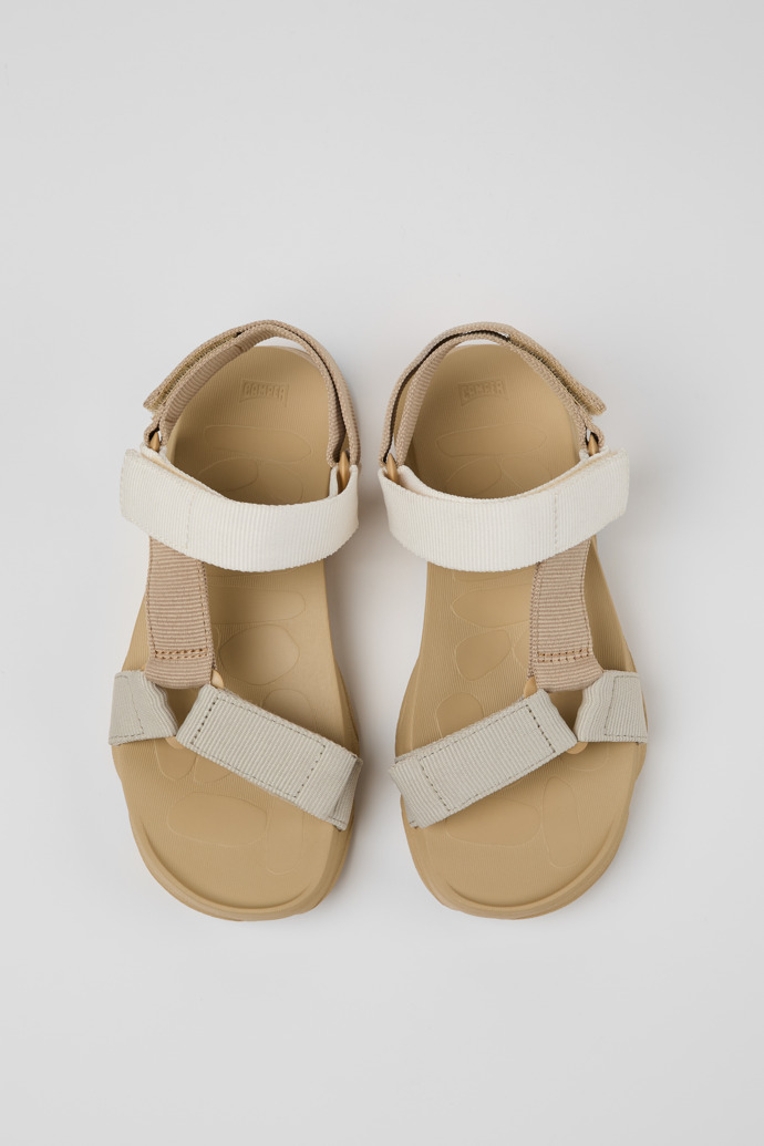 Karst Sandal Mehrfarbige Sandalen aus recyceltem PET für Damen.