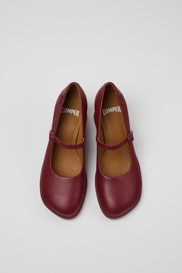 Kora Burgunderrote Lederballerinas für Damen.