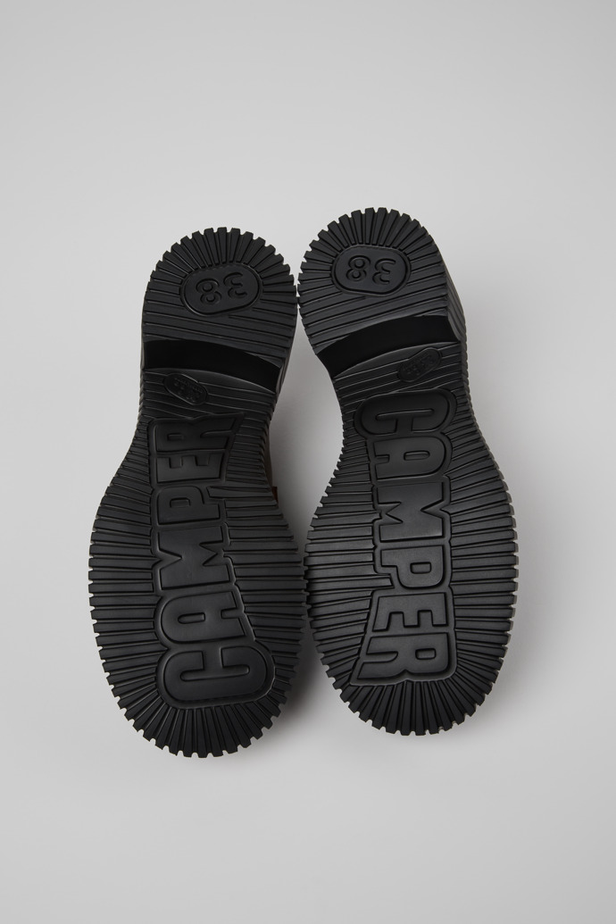 Pix London Mocassins nautiques en cuir noir et marron pour homme.