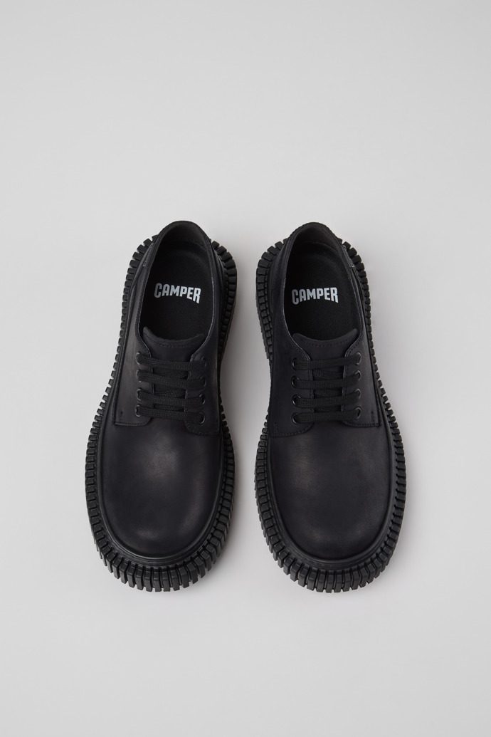 Pix Berlin Schwarze Nubukleder-Schuhe für Damen.