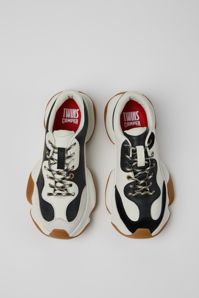 Twins Witte leren damessneaker.