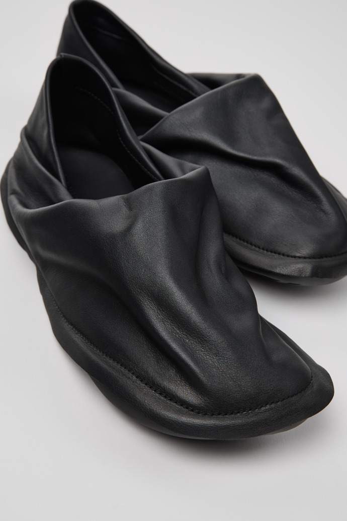 Close-up view of Camper x ISSEY MIYAKE - Peu Form Black Leather Women's Shoes.