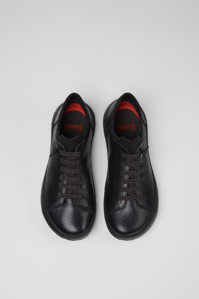 Overhead view of Peu Serra Black Leather Shoes for Women.