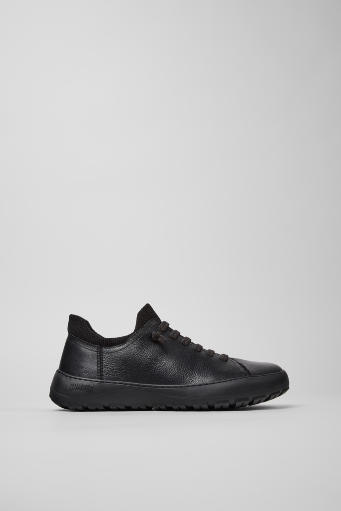 Side view of Peu Serra Black Leather Shoes for Women.