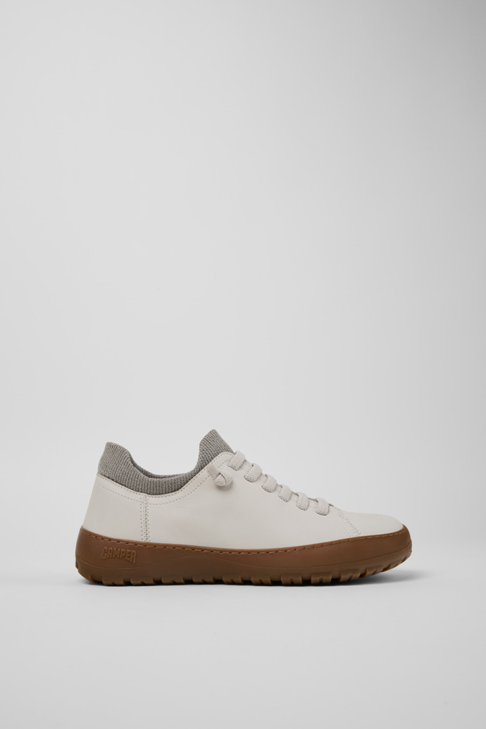 Peu Serra Zapatos de piel blanca y PET reciclado para mujer.