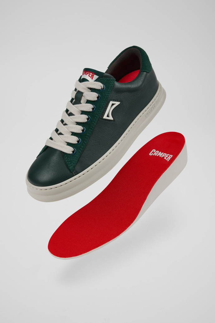 Runner Sneakers verdes de piel y nobuk para mujer.