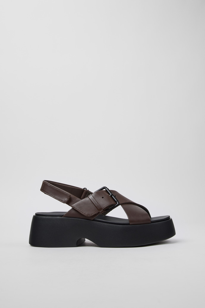 Tasha 女裝啡色皮革涼鞋。