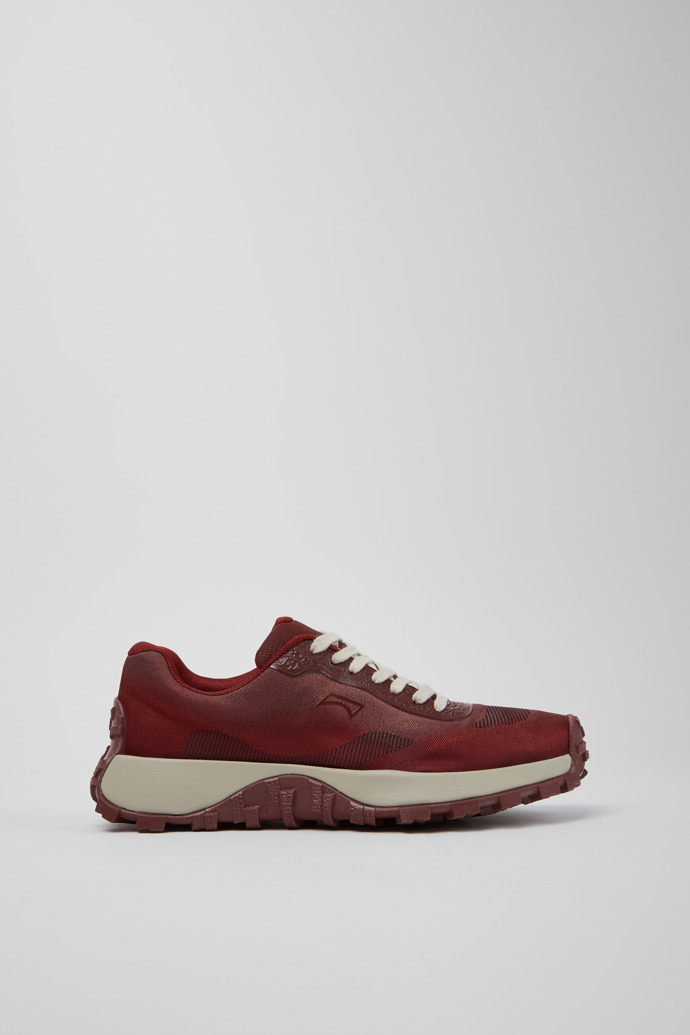 Drift Trail Burgunderrote Sneaker aus recyceltem PET und technischen Materialien für Damen.