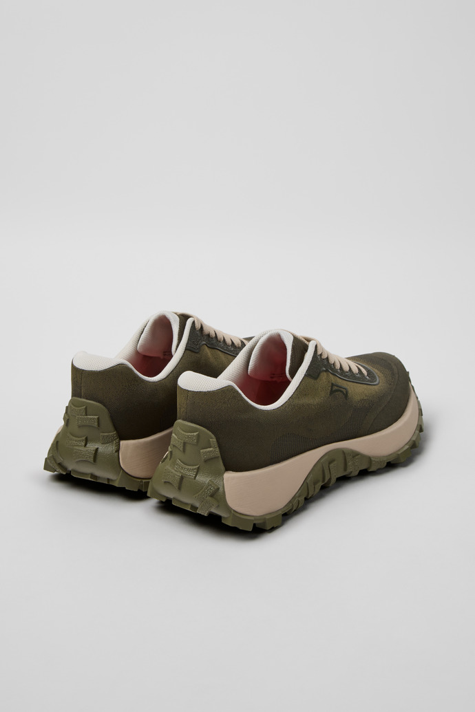 Drift Trail Grüne Sneaker aus recyceltem PET und technisch entwickelten Materialien für Damen.