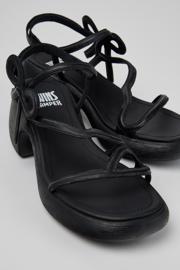 Twins Sandali in pelle nera Da donna.