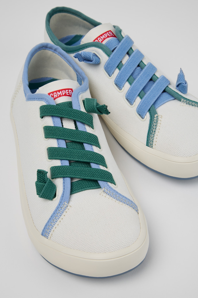 Twins 女裝白色織物運動鞋。