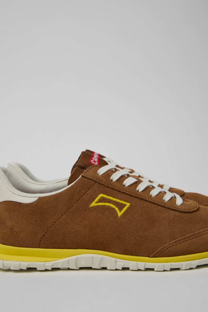 Drift Walk Braune Sneaker aus Veloursleder und Leder Für Damen.