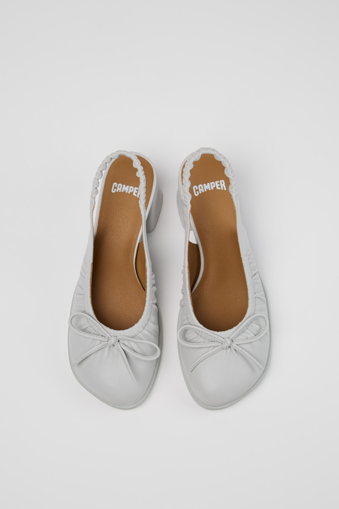 Kora Zapatos semiabiertos de piel grises para mujer.