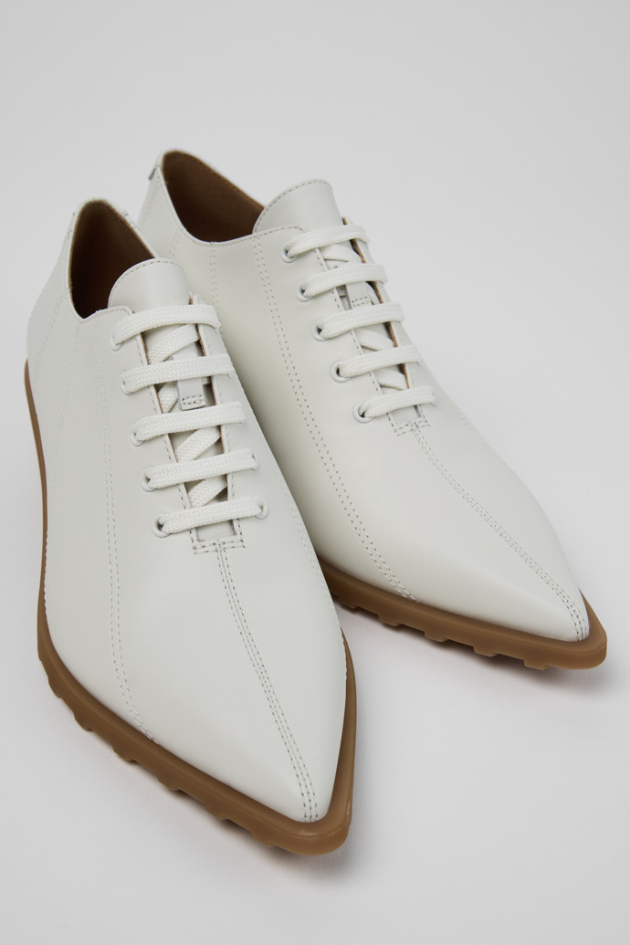 Anita Zapatos de piel blancos para mujer.