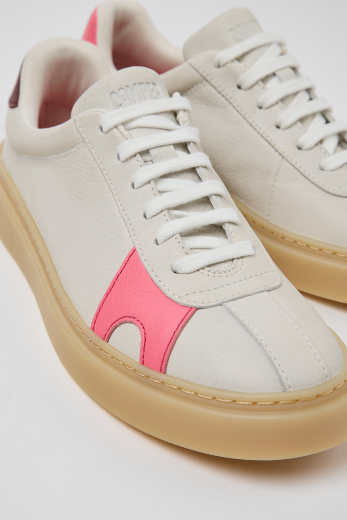 Twins Baskets en cuir multicolores Pour femme.