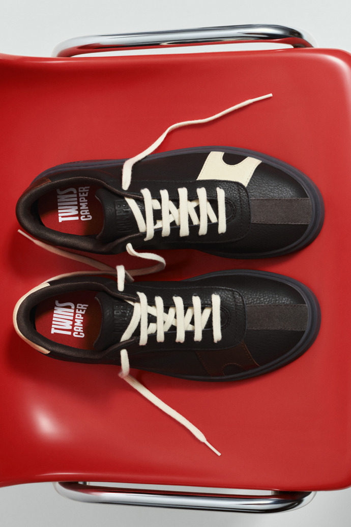 Twins Mehrfarbige Ledersneaker für Damen.