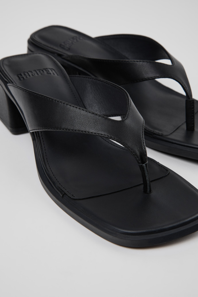 Kora Sandal Sandali in pelle nera Da donna.
