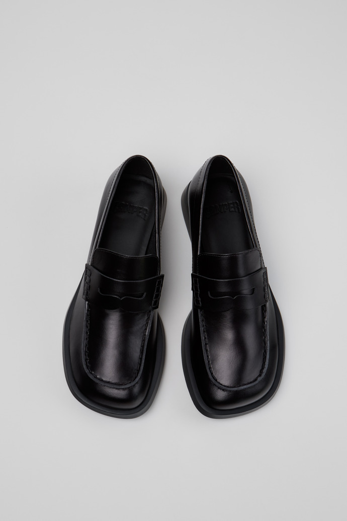 Donna Mocassins en cuir noir pour femme.