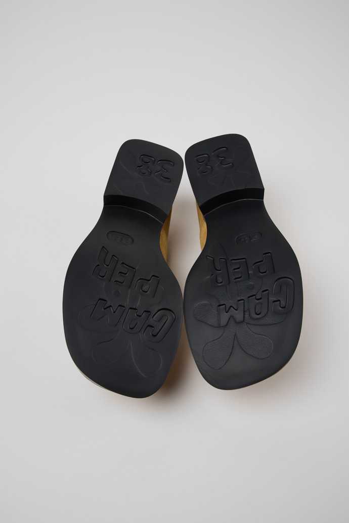 Donna Mocasines de piel de serraje marrones para mujer.