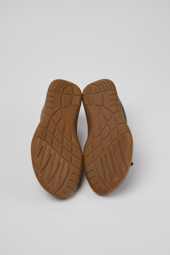 The soles of Peu Path+ Brown Leather Sneakers for Women.