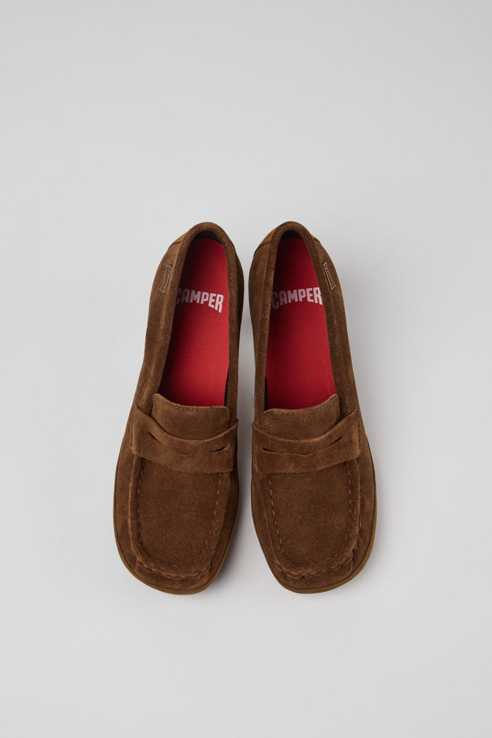 Right Left Braune Mokassins aus Veloursleder und Nubukleder für Damen.
