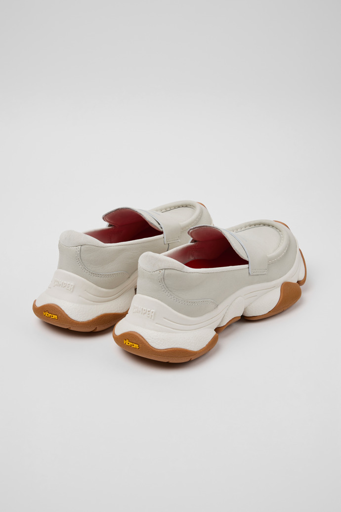Karst 2 Mocasines de piel blancos para mujer.