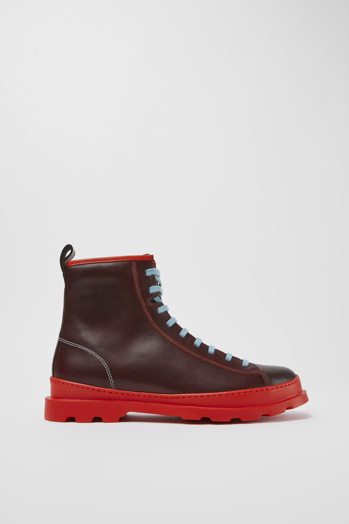 Side view of Twins Red, brown and black boots for men