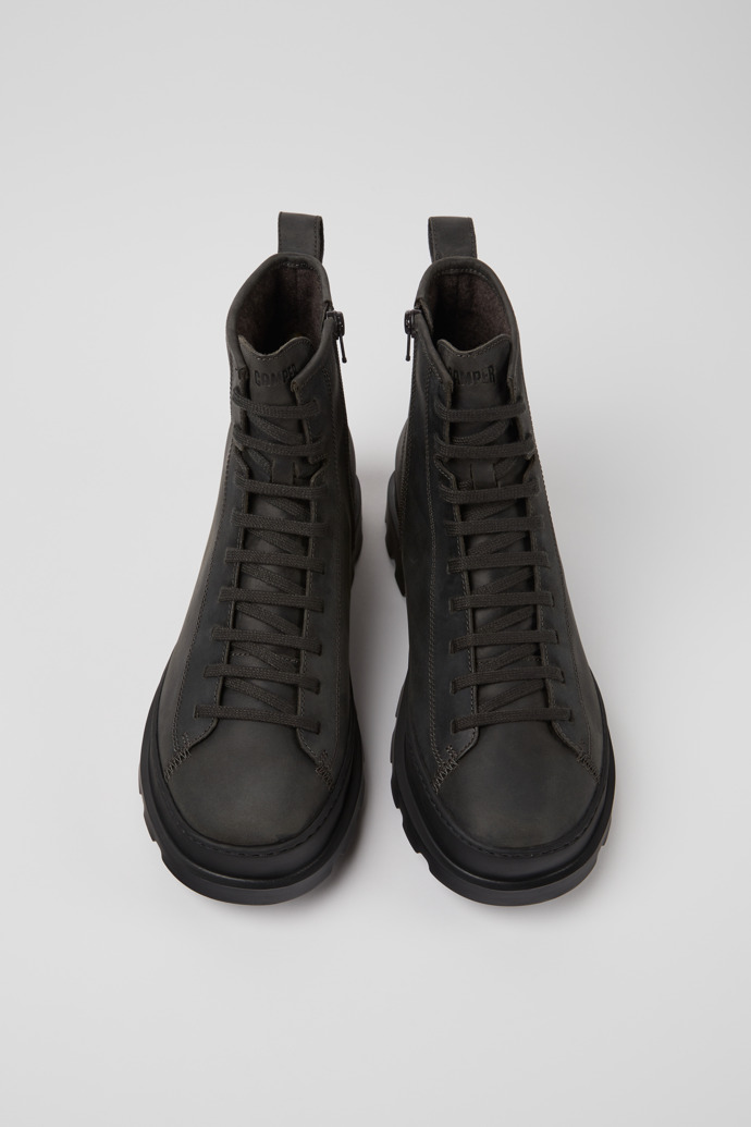 Overhead view of Brutus Dark gray nubuck ankle boots for men