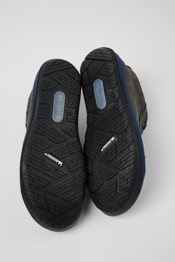 The soles of Peu Pista Gray nubuck shoes for men