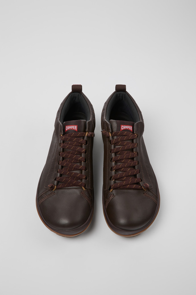 Overhead view of Peu Pista Brown leather shoes for men
