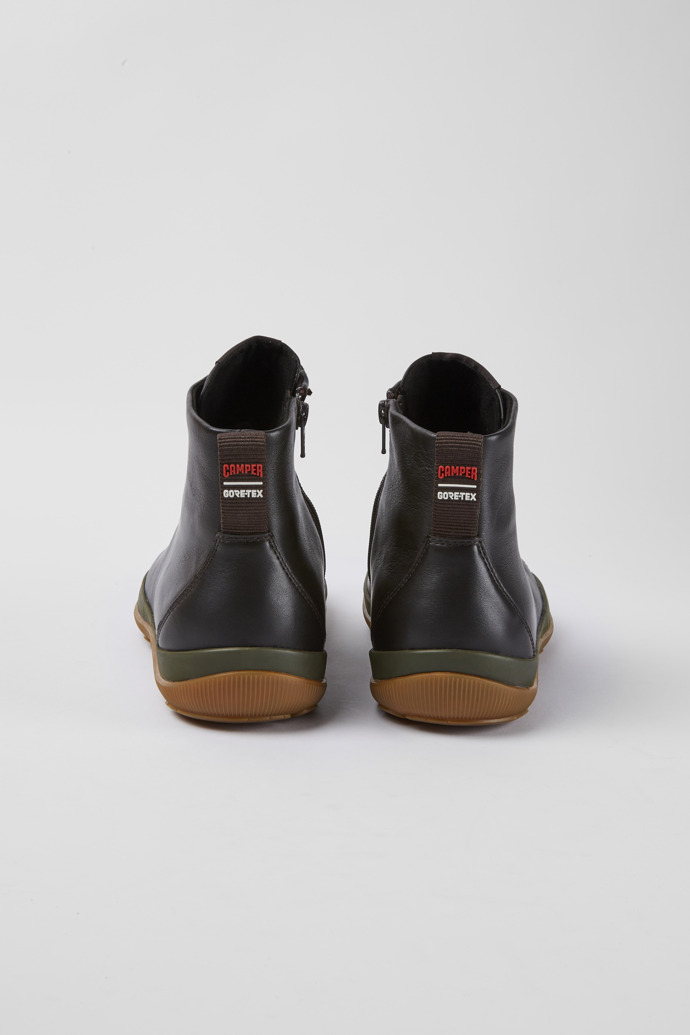 Back view of Peu Pista Brown leather ankle boots for men