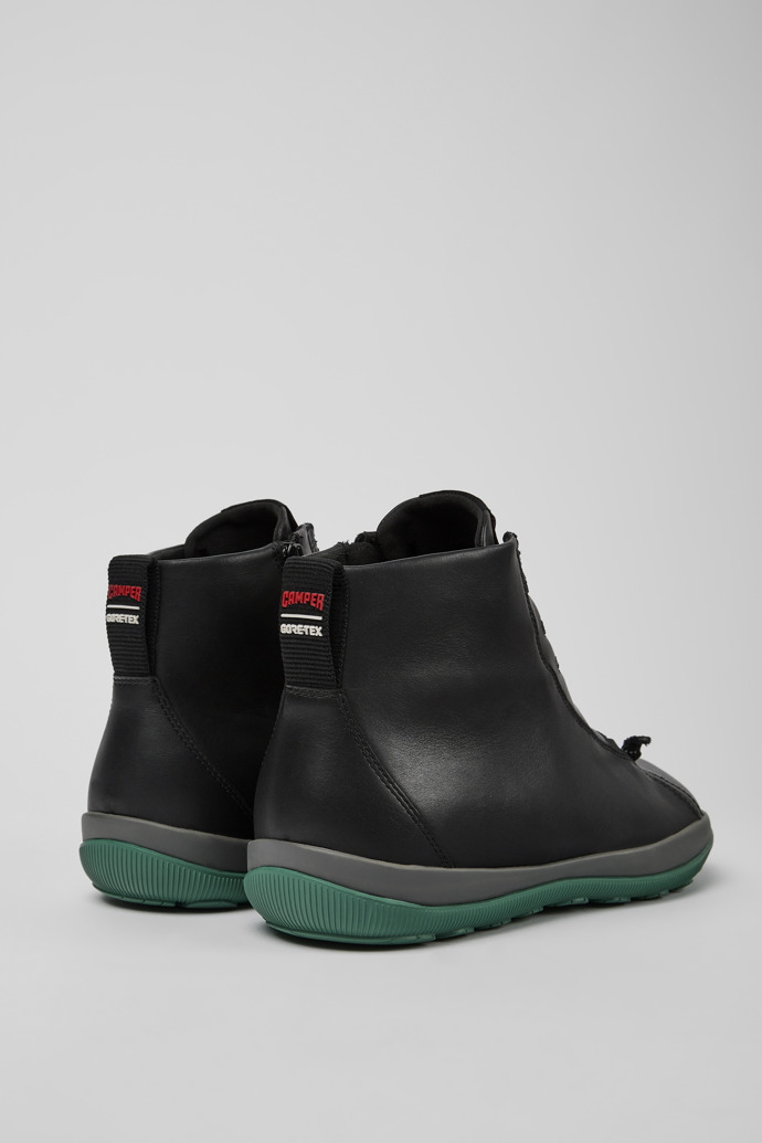 Back view of Peu Pista Black leather ankle boots for men