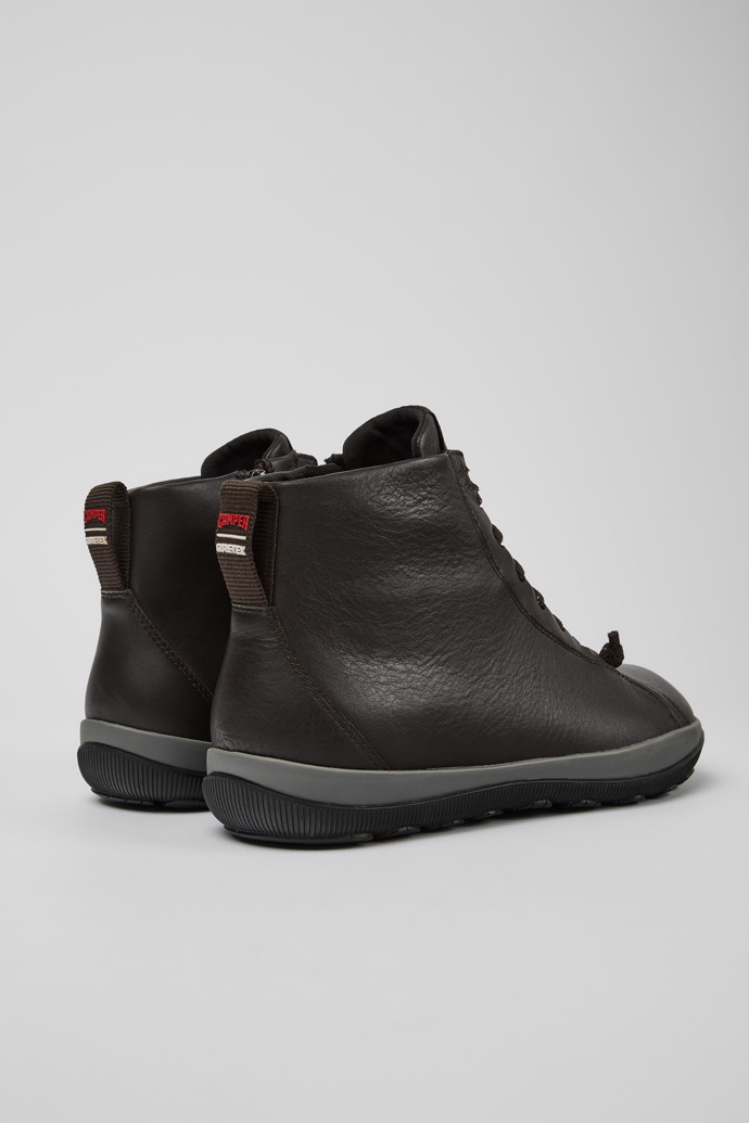 Back view of Peu Pista Brown leather ankle boots for men
