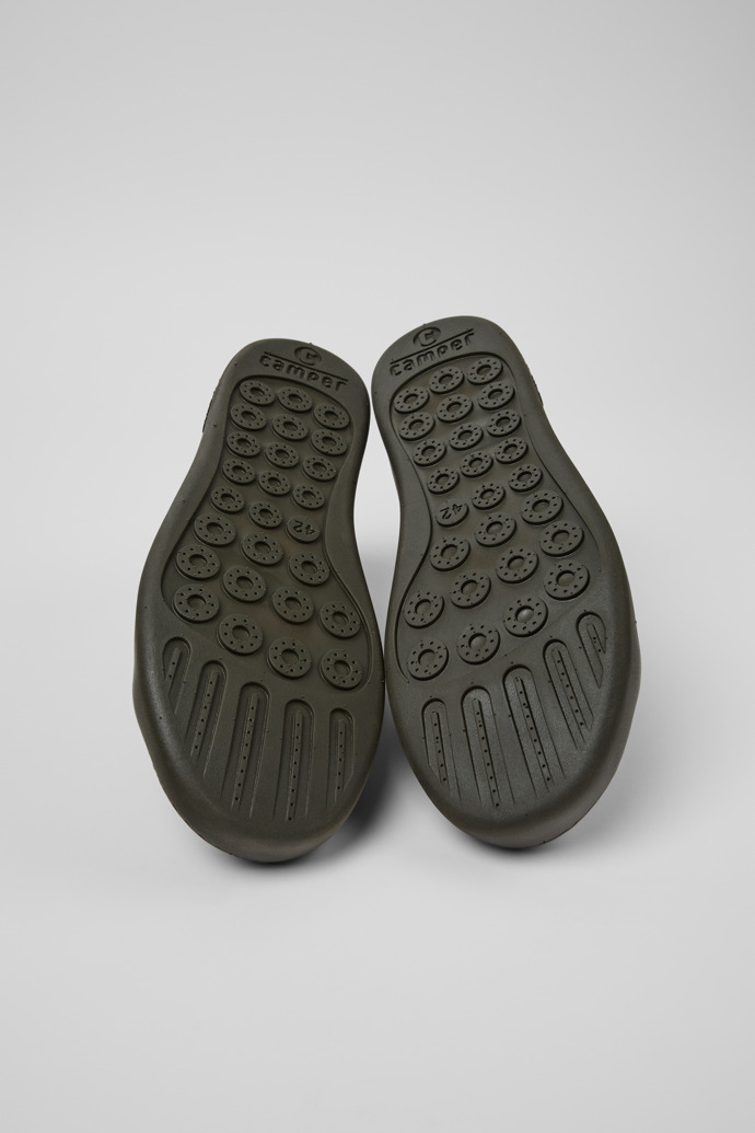 The soles of Peu Touring Green Leather Sneaker Boots for Men.