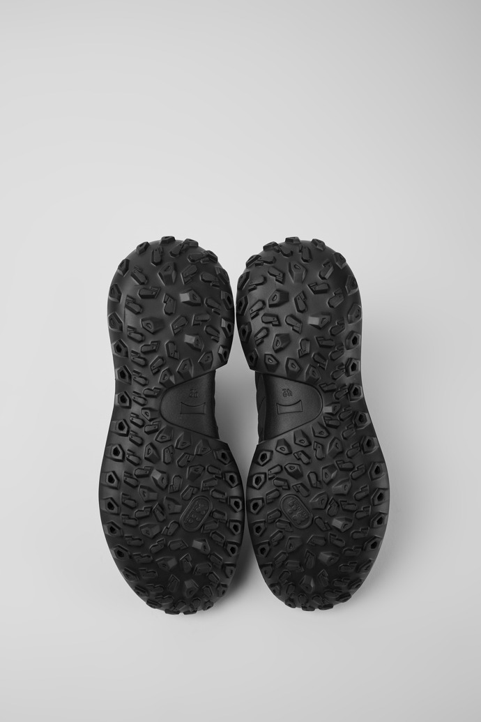 The soles of CRCLR Breathable men's black textile ankle boots