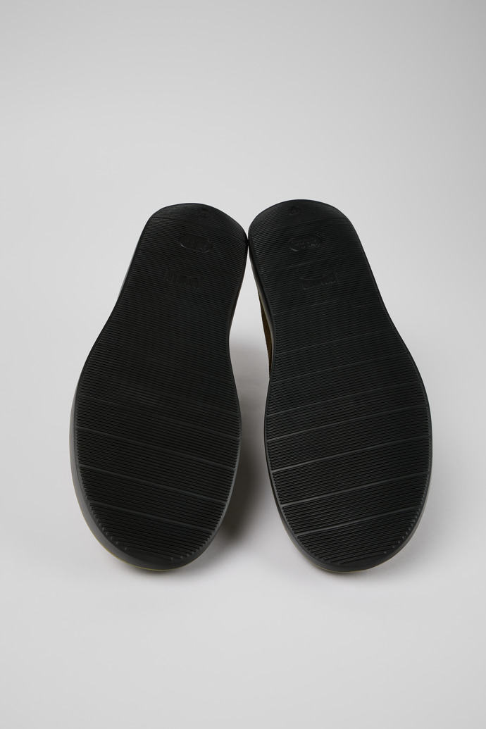 The soles of Wagon Green Nubuck Desert Boot for Men