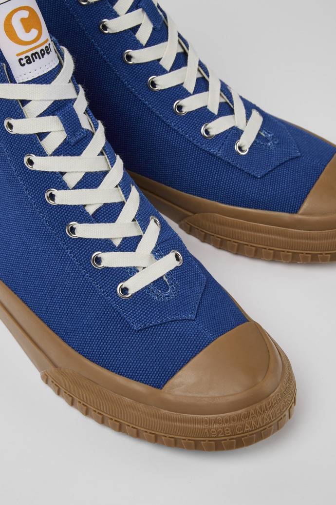 Close-up view of Camaleon Blue recycled cotton sneakers for men