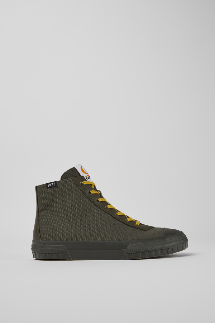 Side view of Camaleon Green boots for men