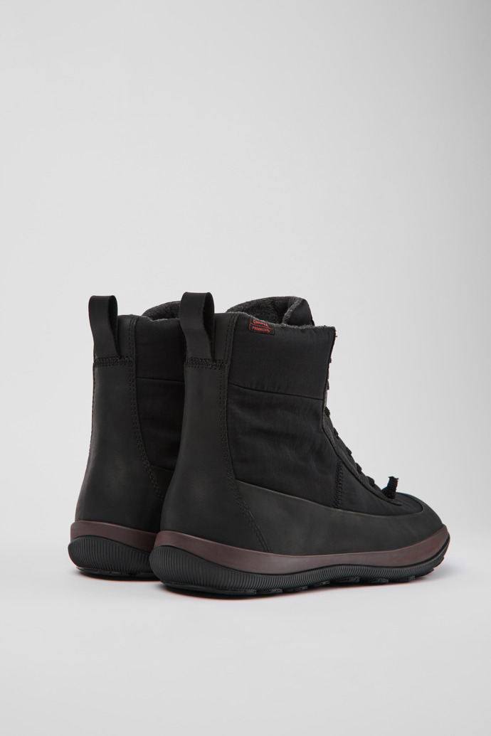 Back view of Peu Pista PrimaLoft® Black boots for men