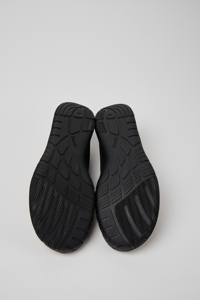 The soles of Peu Path Multicolor Recycled PET Sneaker Boots for Men.